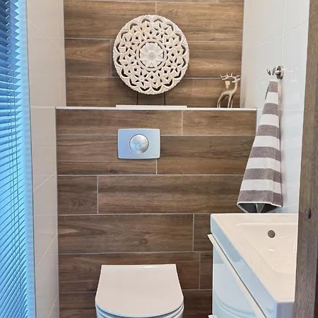 Viimsi - Private Villa, Pool, Hot Tubs, Sauna, Near Tallinn Villa *