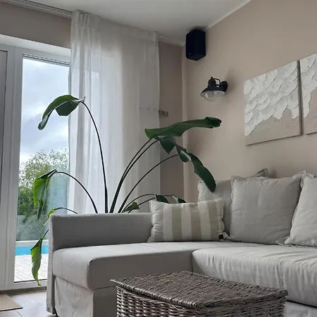 Villa Viimsi - Private Villa, Pool, Hot Tubs, Sauna, Near Tallinn *
