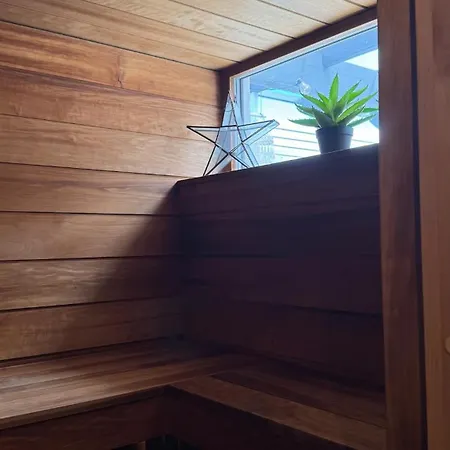 Villa Viimsi - Private Villa, Pool, Hot Tubs, Sauna, Near Tallinn *