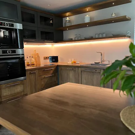 Viimsi - Private Villa, Pool, Hot Tubs, Sauna, Near Tallinn Villa *