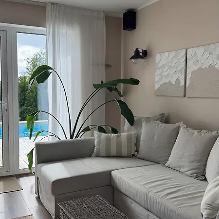 Viimsi - Private Villa, Pool, Hot Tubs, Sauna, Near Tallinn * Parnamae